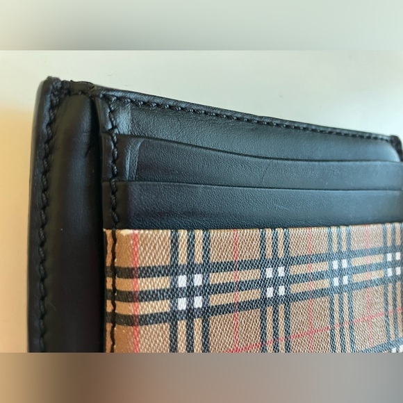 Burberry Money Clip Wallet in Antique Check - Picture 8 of 8